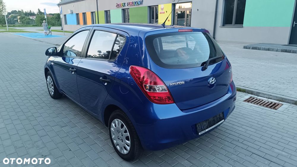 Hyundai i20 1.2 Trend - 4