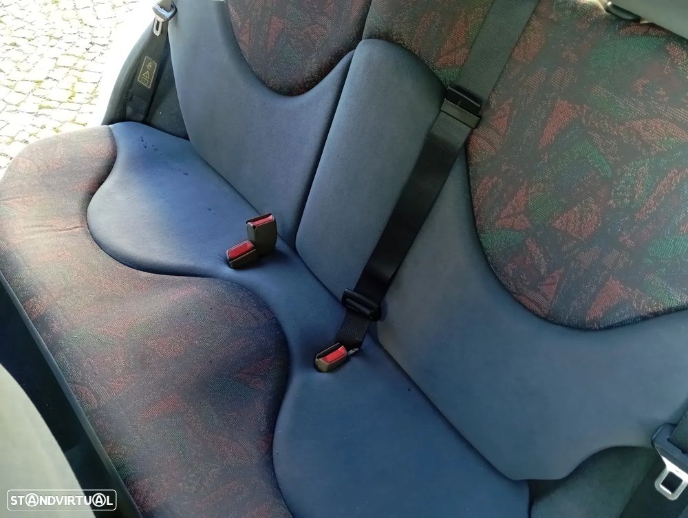 Nissan Micra 1.5 D GX - 6