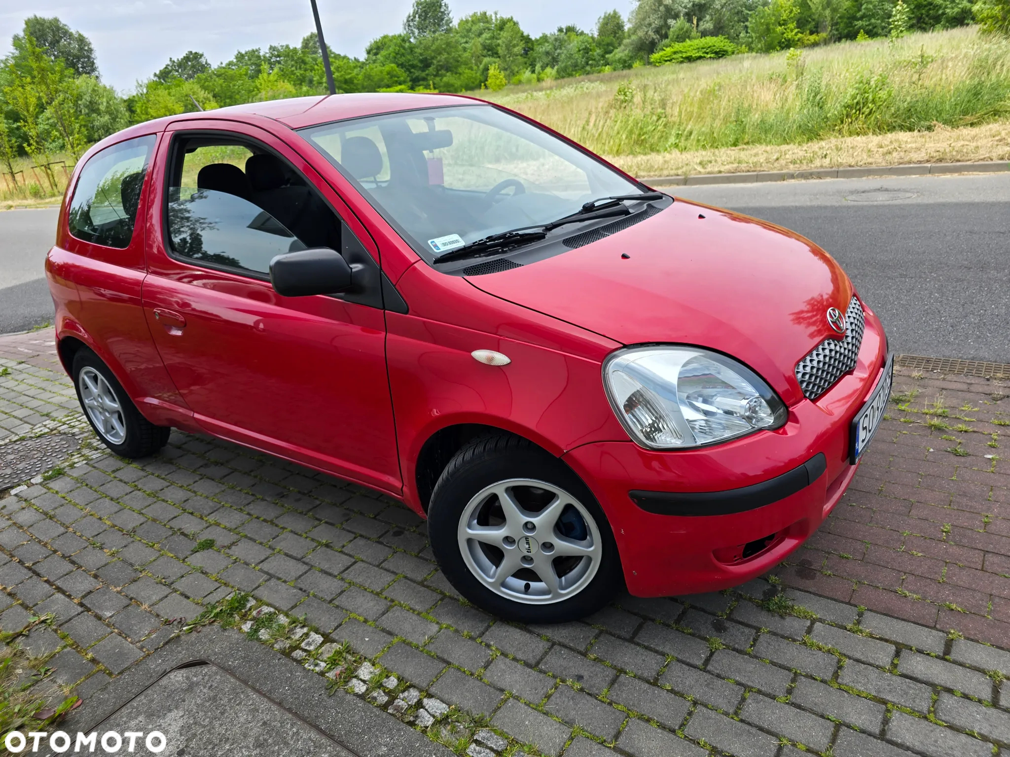 Toyota Yaris 1.0 - 21