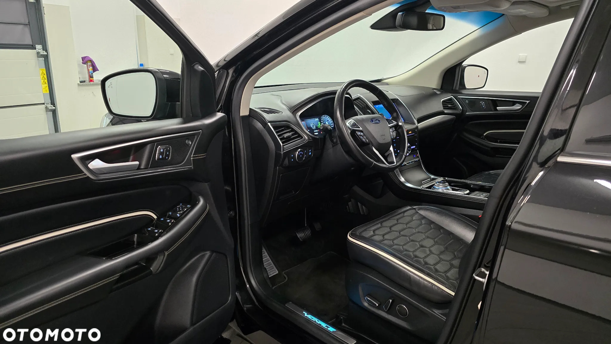 Ford Edge 2.0 EcoBlue Bi-Turbo 4x4 Vignale - 5