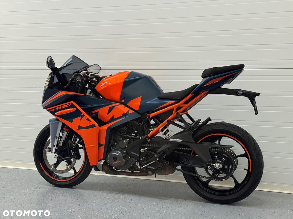 KTM RC 390 - 16
