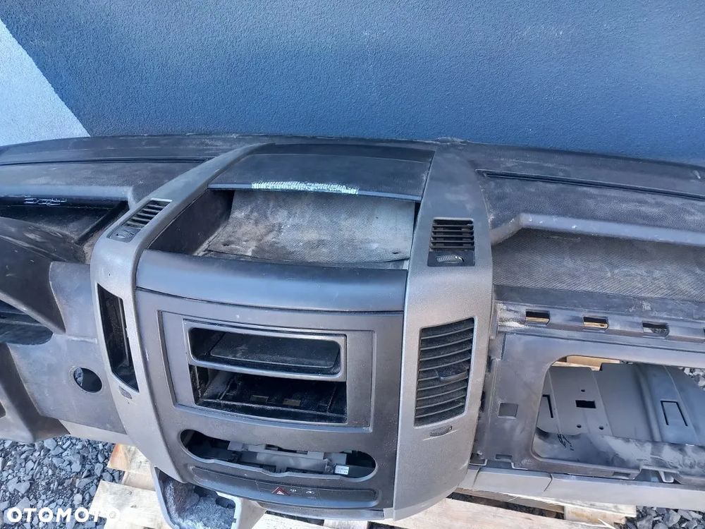 deska rozdzielcza konsola vw crafter mercedes sprinter 906 lift 2006-2017 - 3