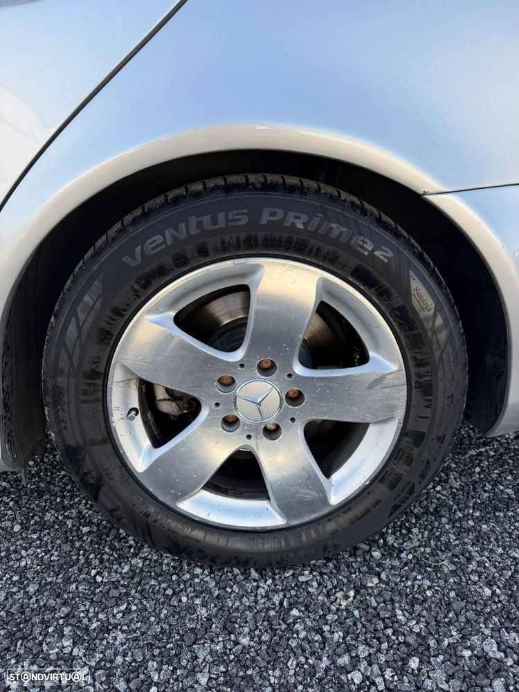 Mercedes-Benz E 220 CDI Avantgarde - 13