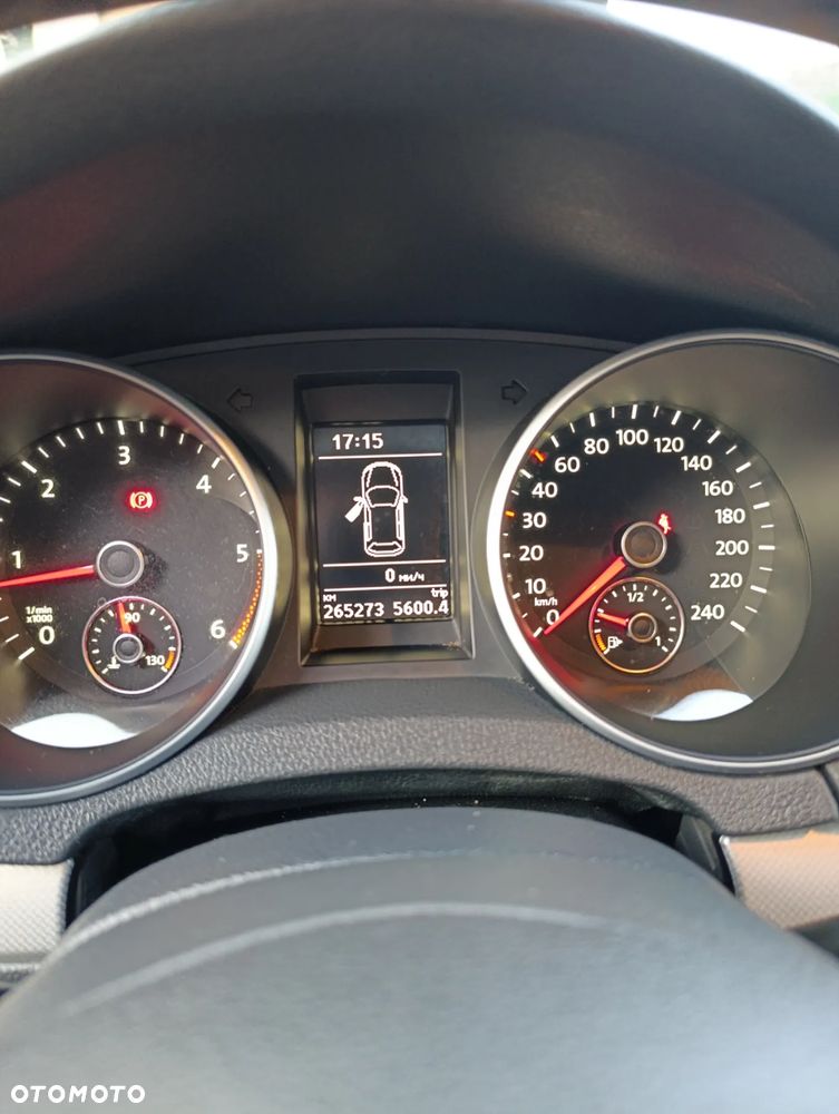 Volkswagen Golf - 17