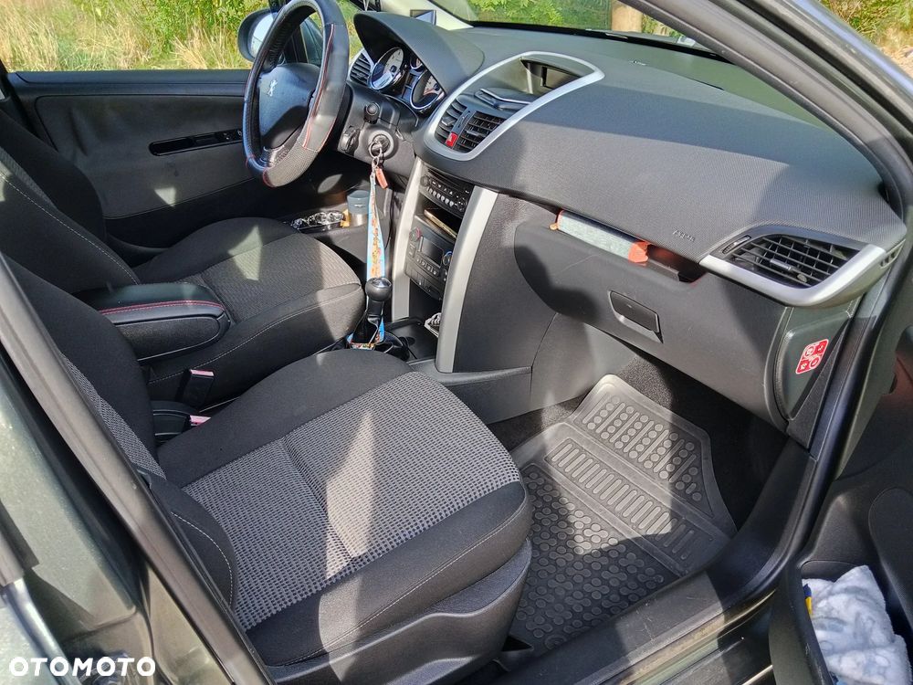 Peugeot 207 120 Premium - 17