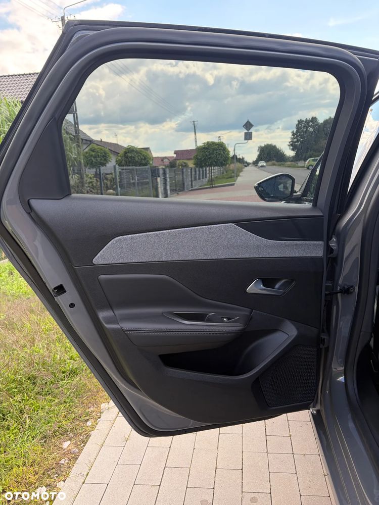 Peugeot 308 - 13