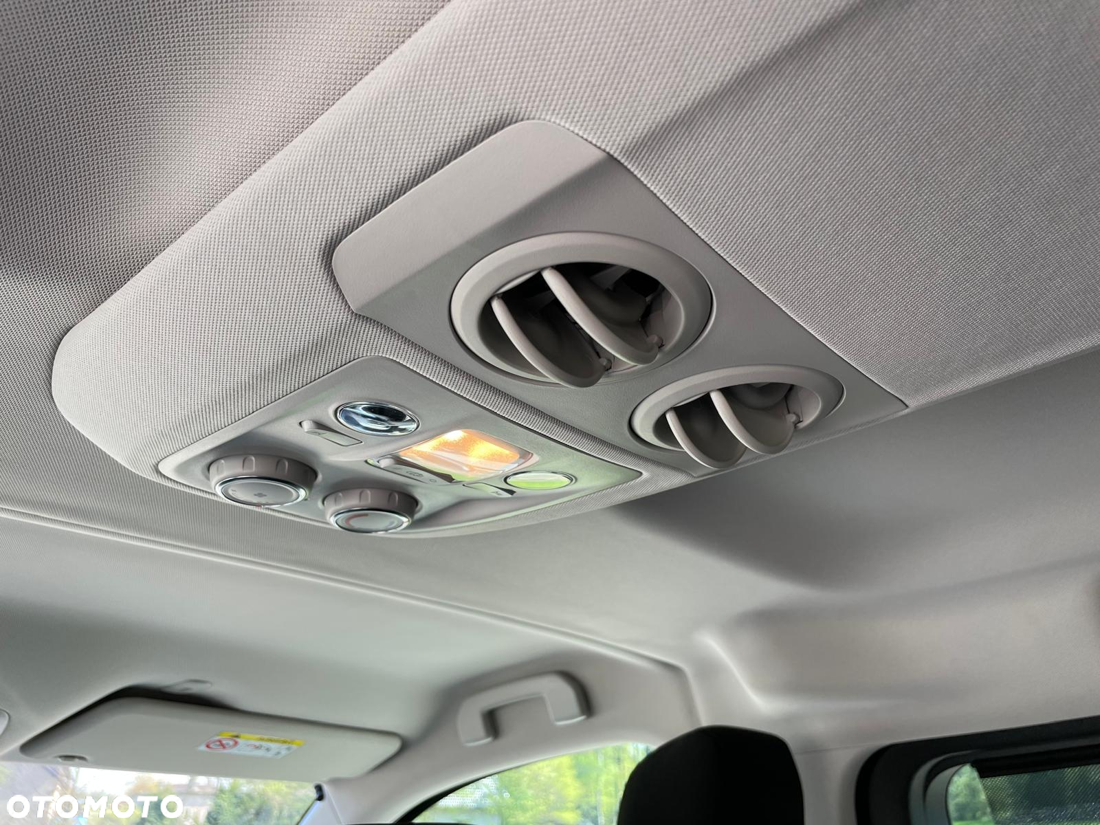 Toyota Proace Verso - 15