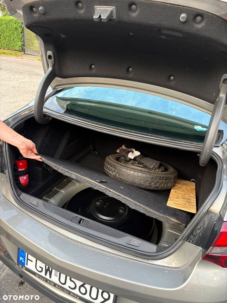 Opel Astra 1.6 Active EU6 - 12