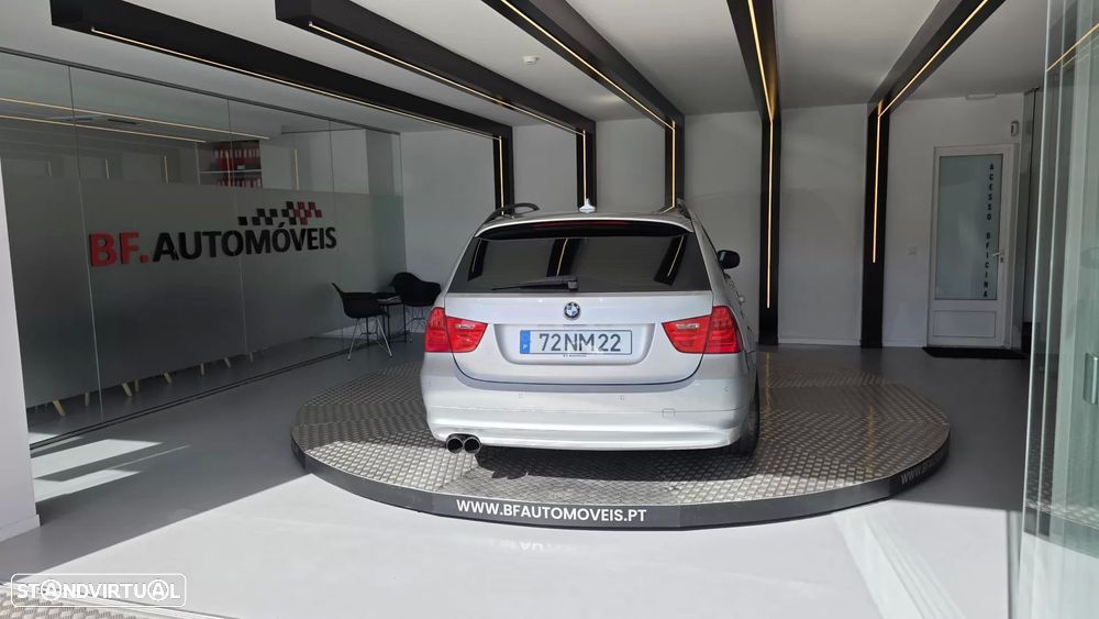 BMW 320 d EfficientDynamics Navigation - 20