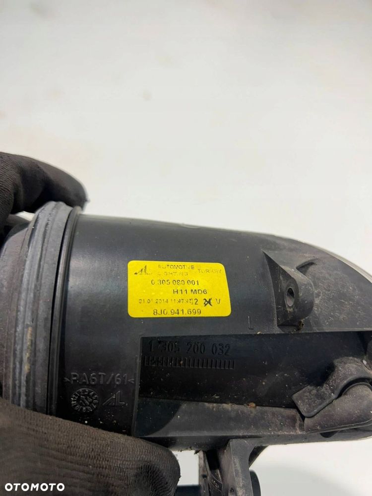 8J0 941 699 Światło przeciwmgłowe Audi TT TTS Mk2 2014 PRZÓD LEWA - 2