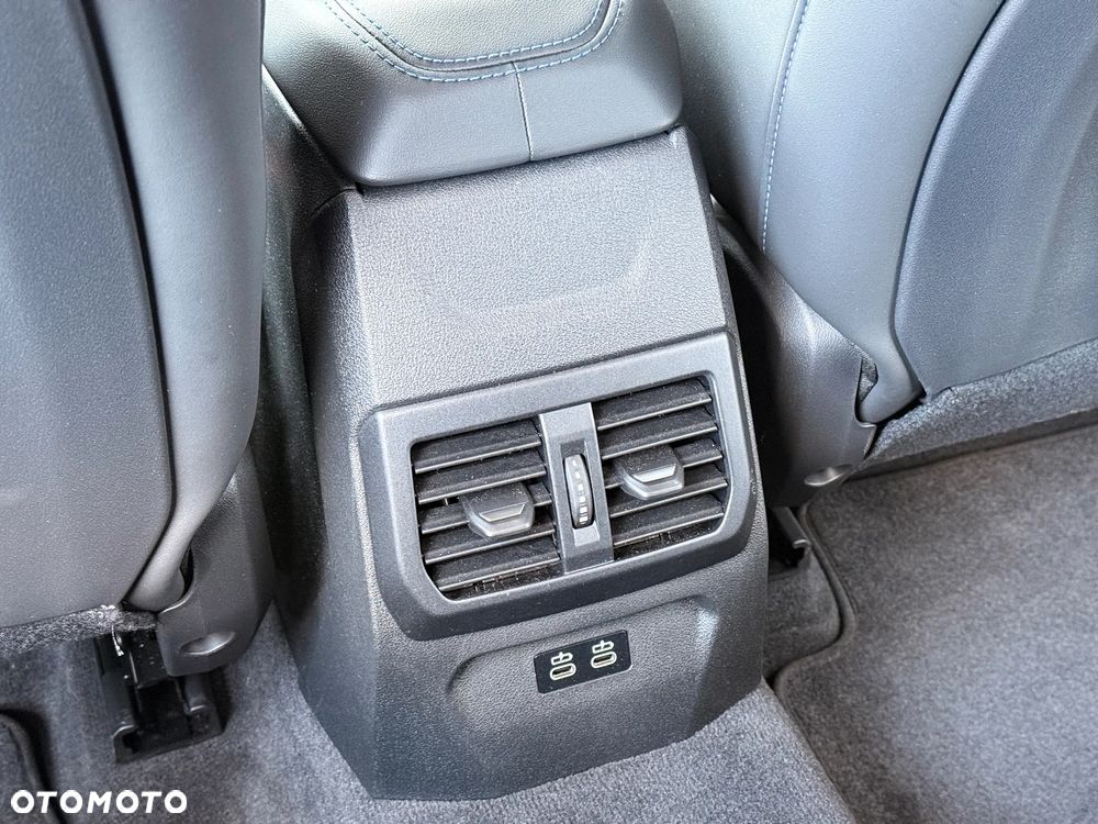 BMW Seria 1 120 - 31