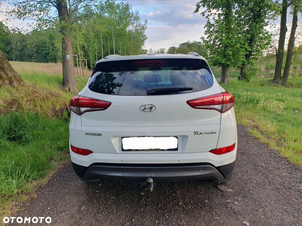 Hyundai Tucson 1.6 GDI BlueDrive GO 2WD - 30