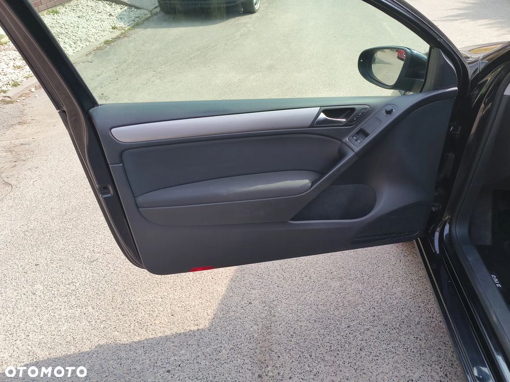 Volkswagen Golf 1.4 Edition - 12