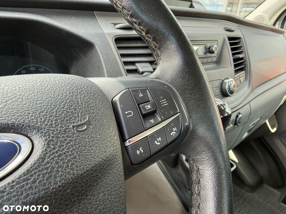 Ford Transit - 26