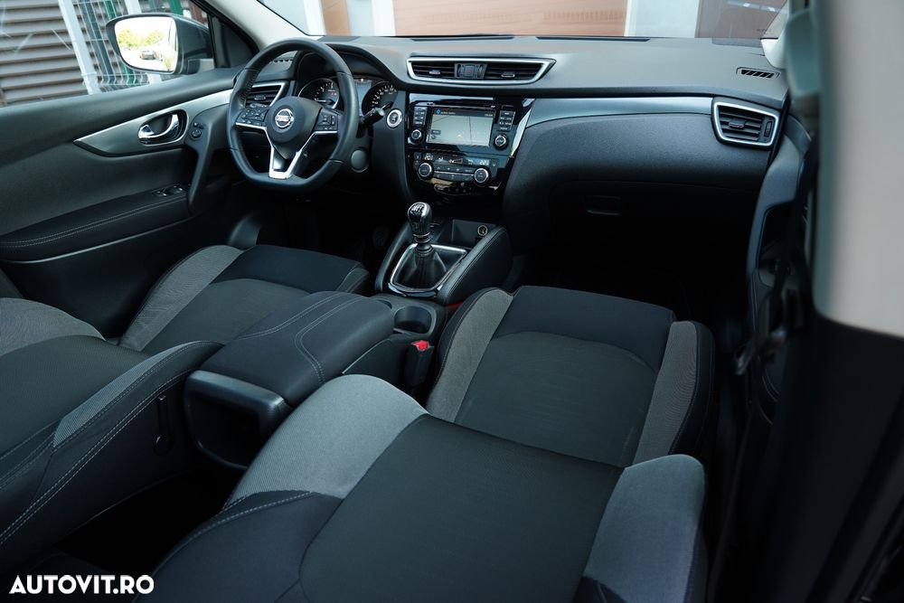 Nissan Qashqai 1.5 DCI TEKNA - 10