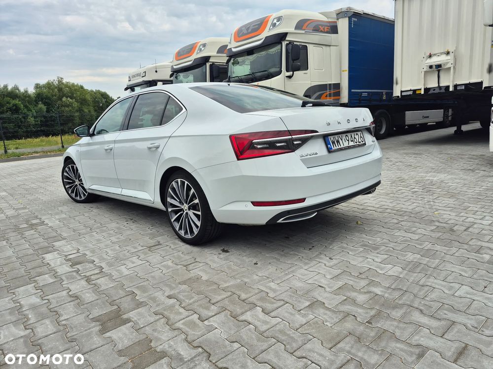 Skoda Superb 2.0 TDI SCR 4x4 L&K DSG - 10