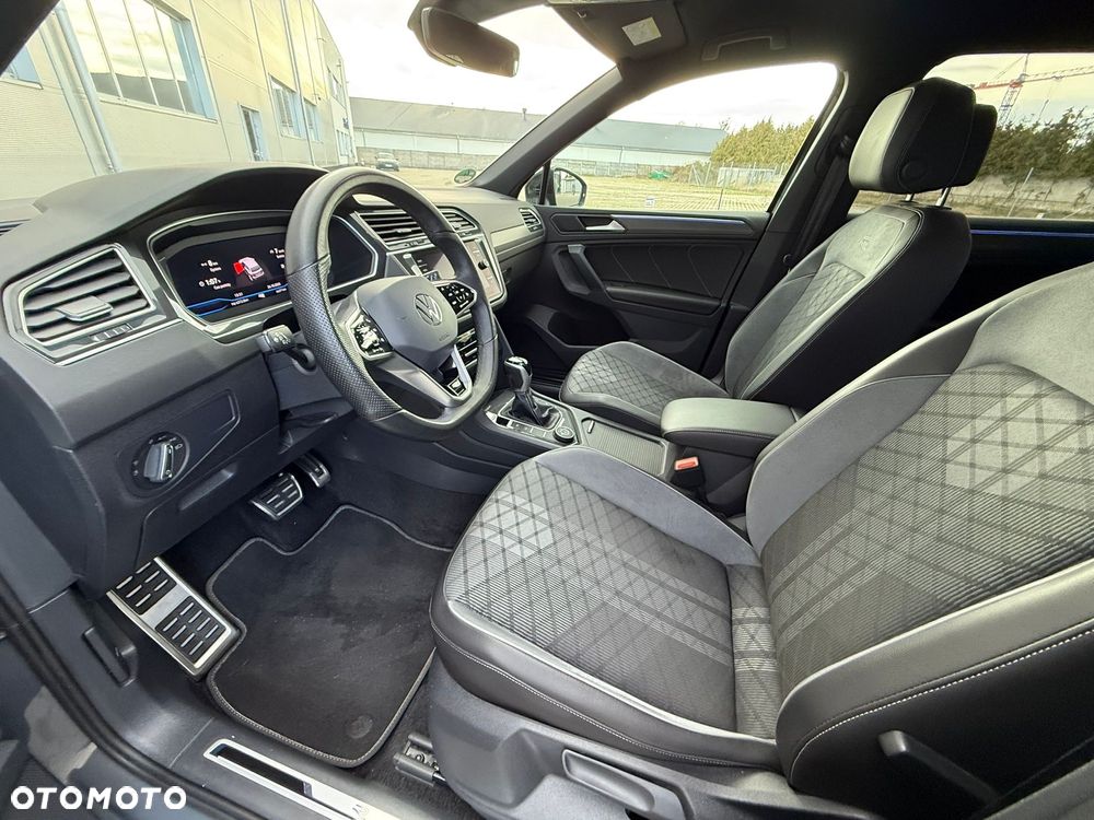 Volkswagen Tiguan 2.0 TDI SCR 4Mot R-Line DSG - 23