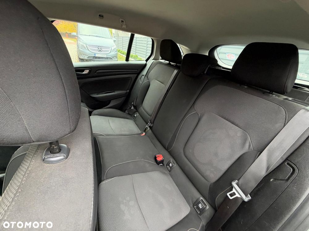 Renault Megane - 11