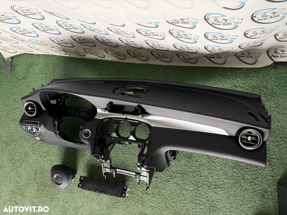 Plansa bord Mercedes GLC W253 completa cu 3 airbag uri 2016-2023 - 5