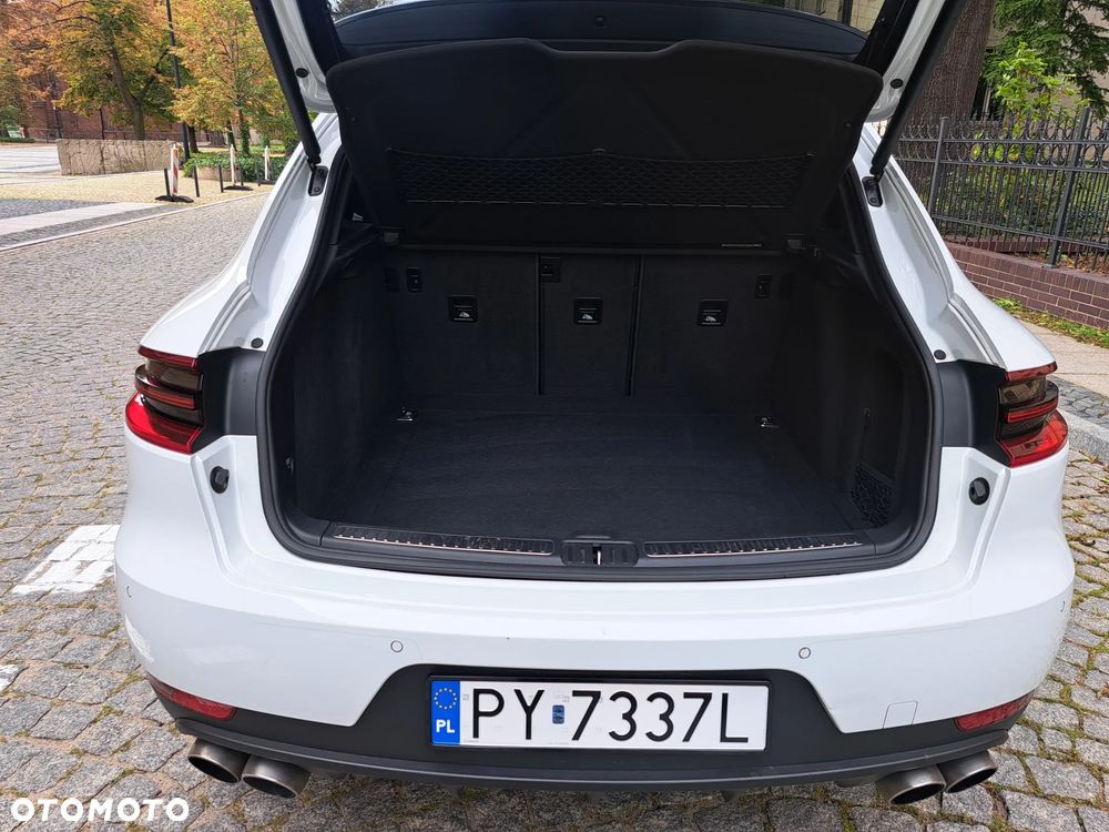 Porsche Macan - 21