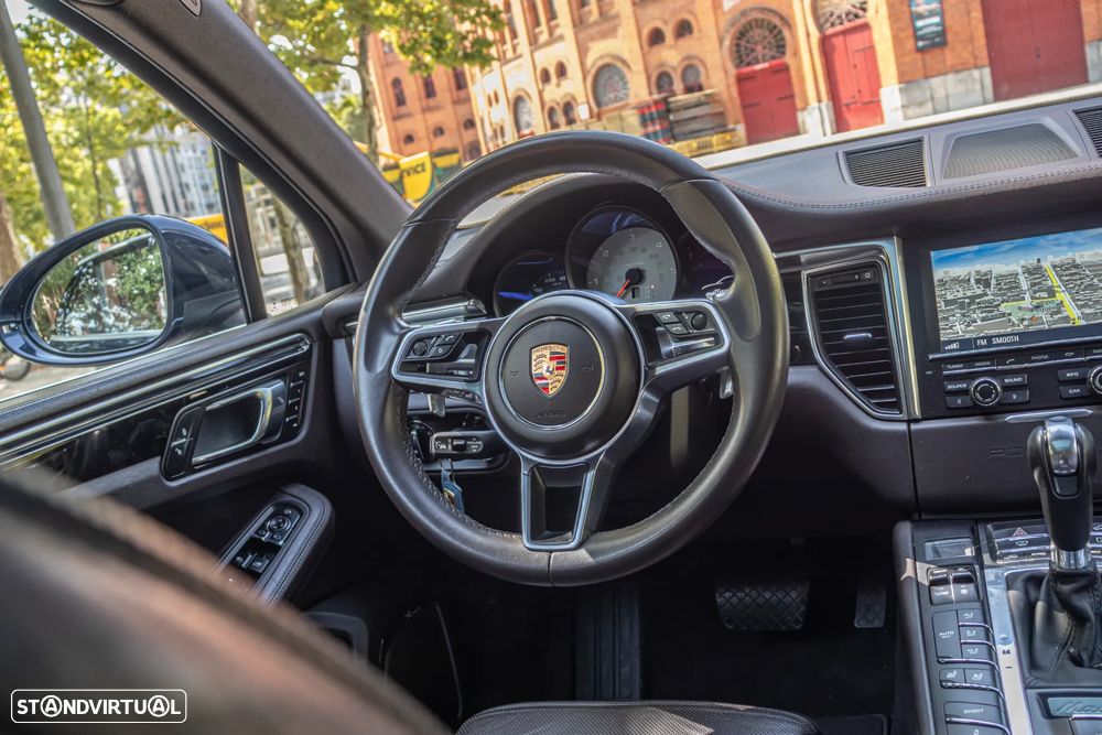 Porsche Macan S - 13