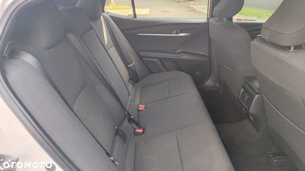 Toyota Camry - 15