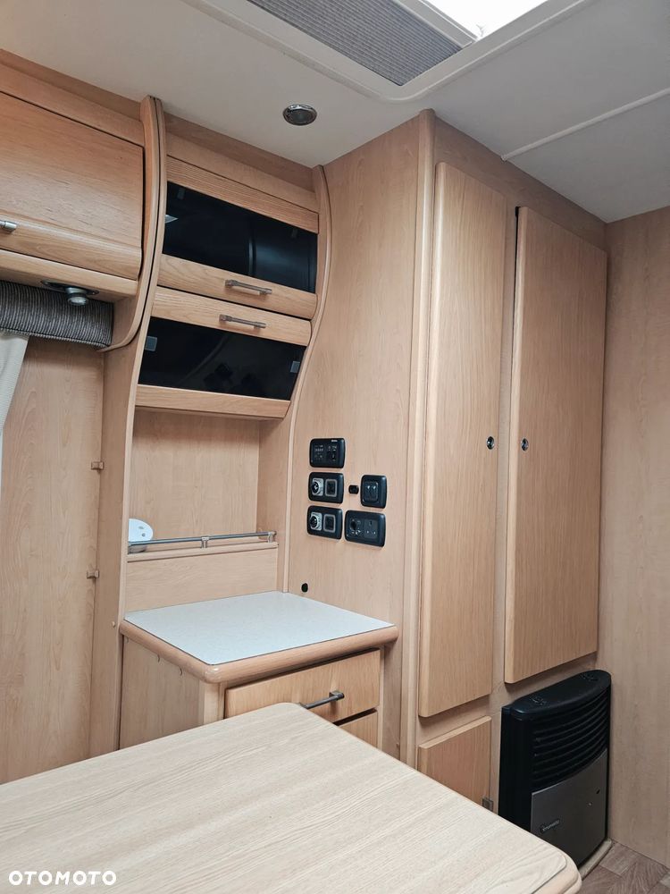 Elddis - WŁĄCZ FILMIK !!! PIĘKNY CRUSADER W WERSJI VIP. FULL WYPOSAŻENIE. 6 OSOBOWY. DUŻA ŁAZIENKA. NOWY SOLAR i PRZEDSIONEK. - 39