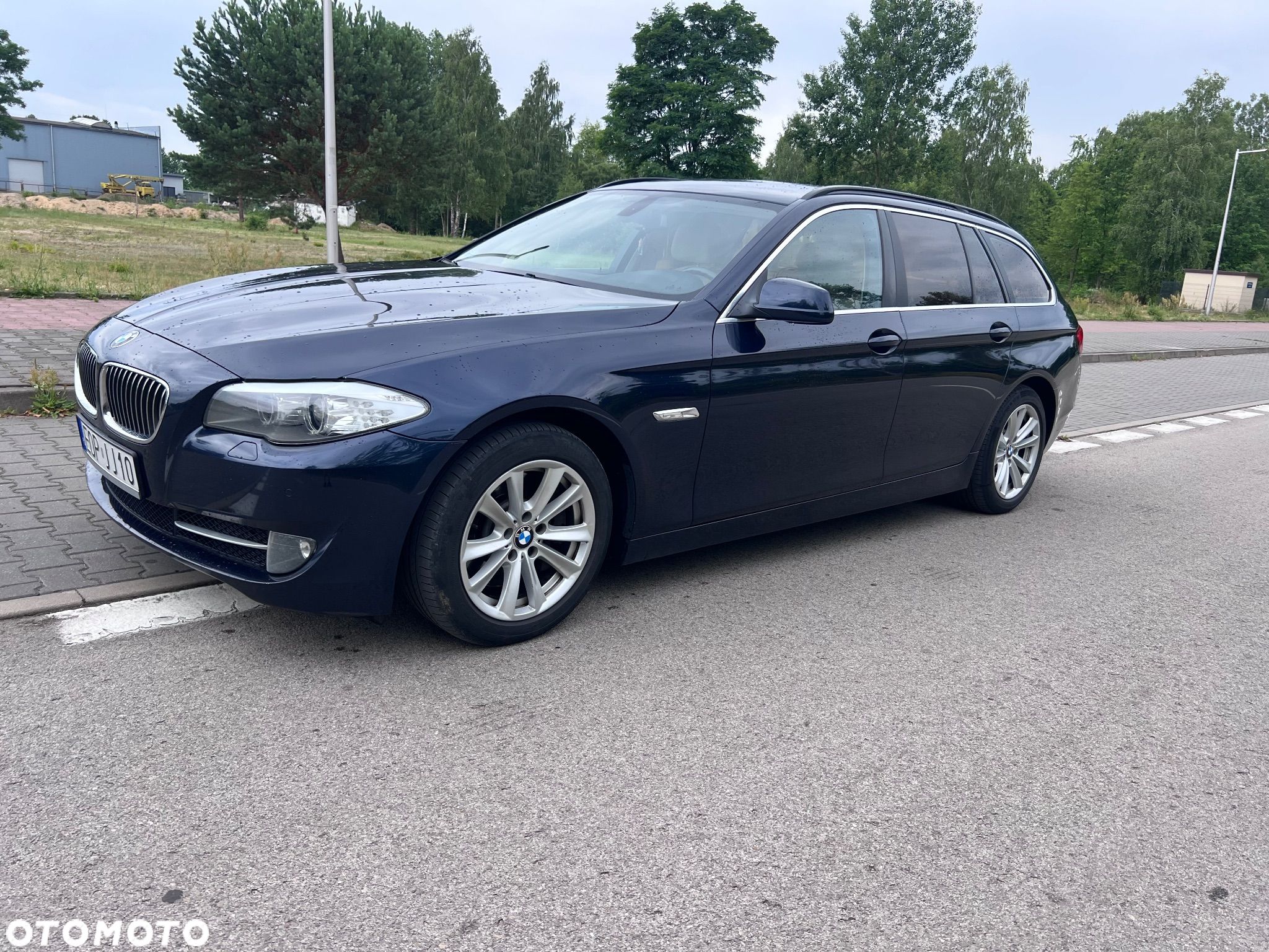BMW Seria 5 525d Touring - 1