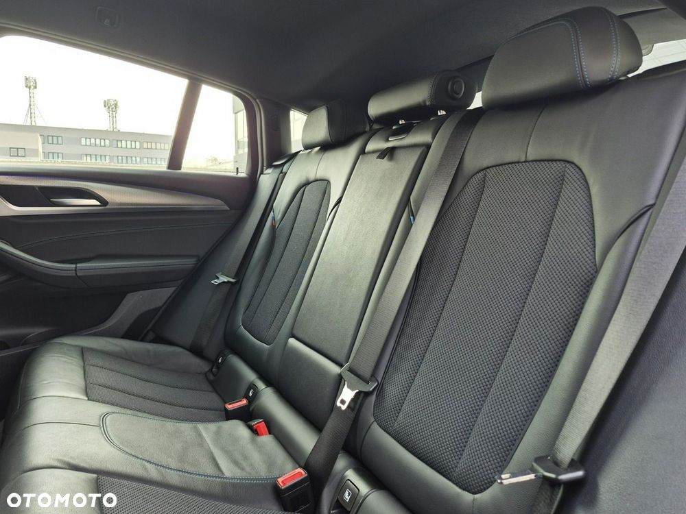 BMW X4 xDrive30i M Sport - 25