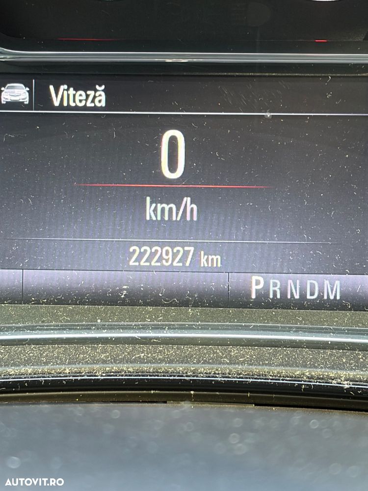 Opel Insignia - 8
