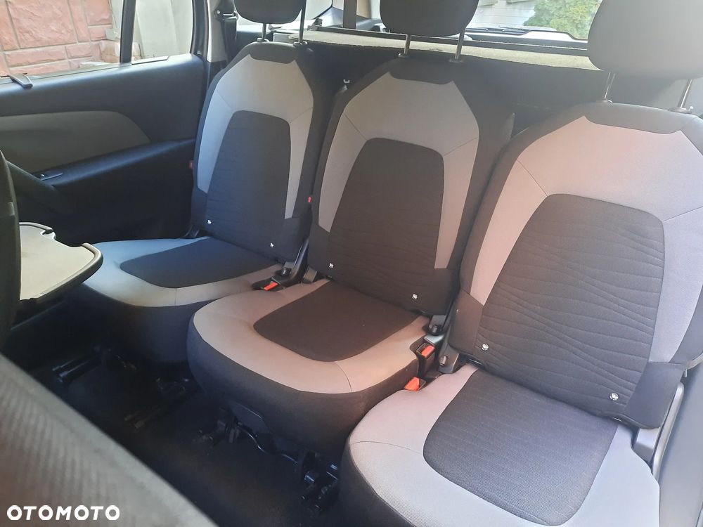 Citroën C4 PureTech 130 Stop&Start SHINE - 18