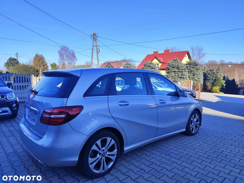 Mercedes-Benz Klasa B 180 d 7G-DCT Edition - 6