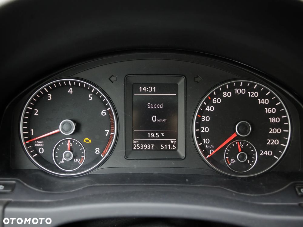 Volkswagen Golf Plus 2010 photo 2