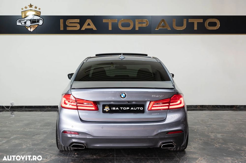 BMW Seria 5 540i Aut. M Sport Edition - 37