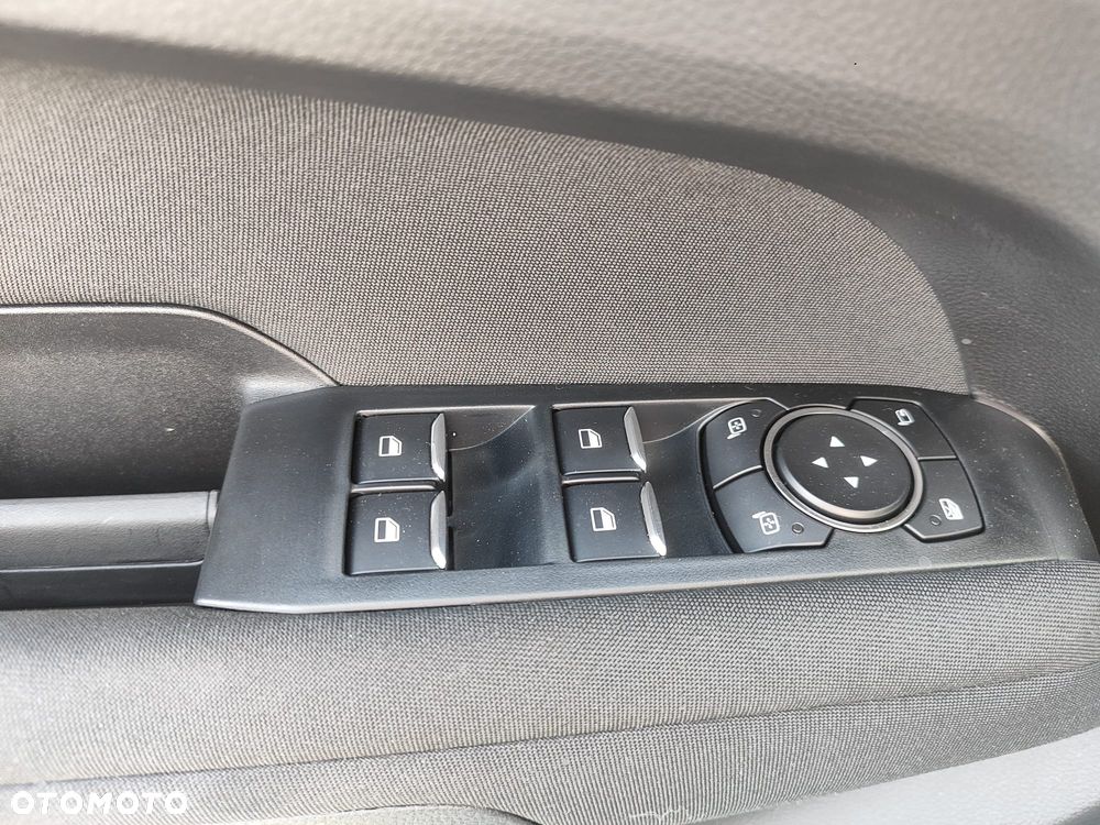 Volkswagen Amarok 2.0 TDI Autm Life - 11