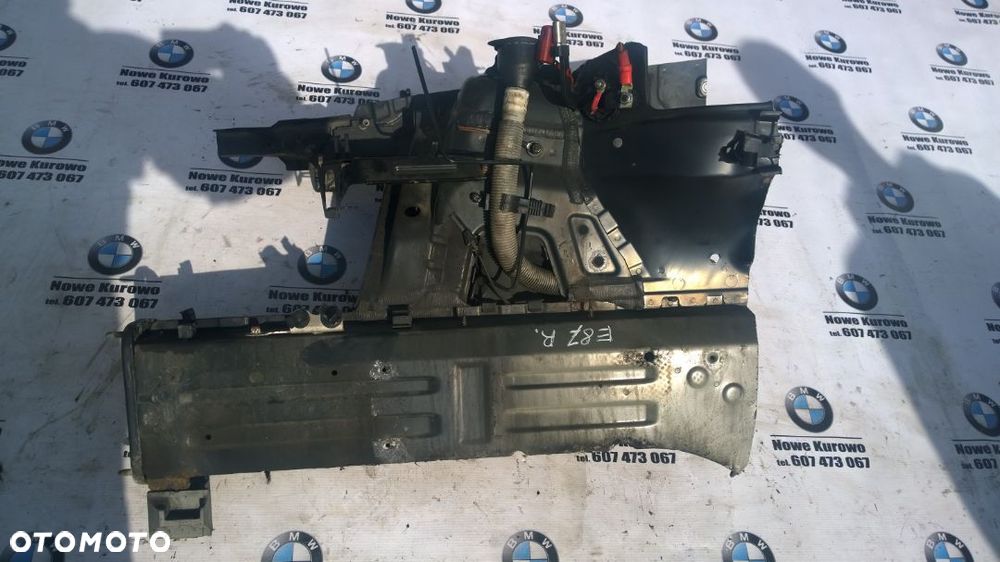 BMW E87 Podłużnica Prawa Fartuch Cała Daleko Cięta - 5