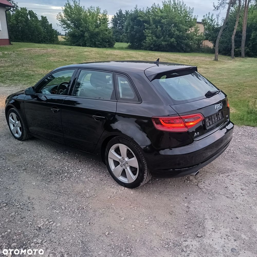 Audi A3 Sportback 1.6 TDI sport - 11