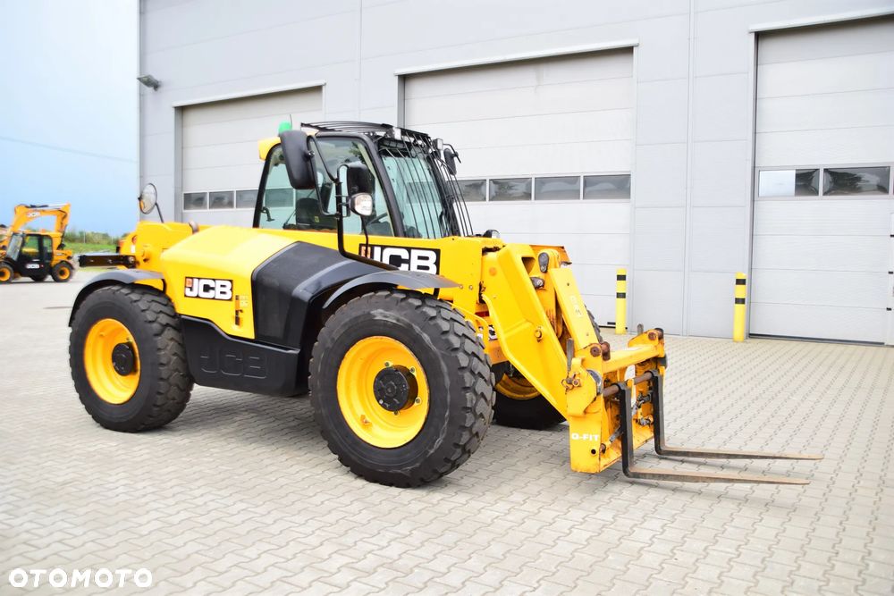 JCB 541-70 - 15