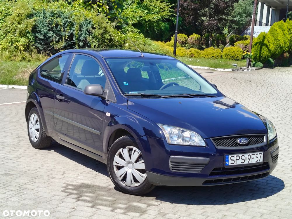 Ford Focus 1.4 Trend + - 5