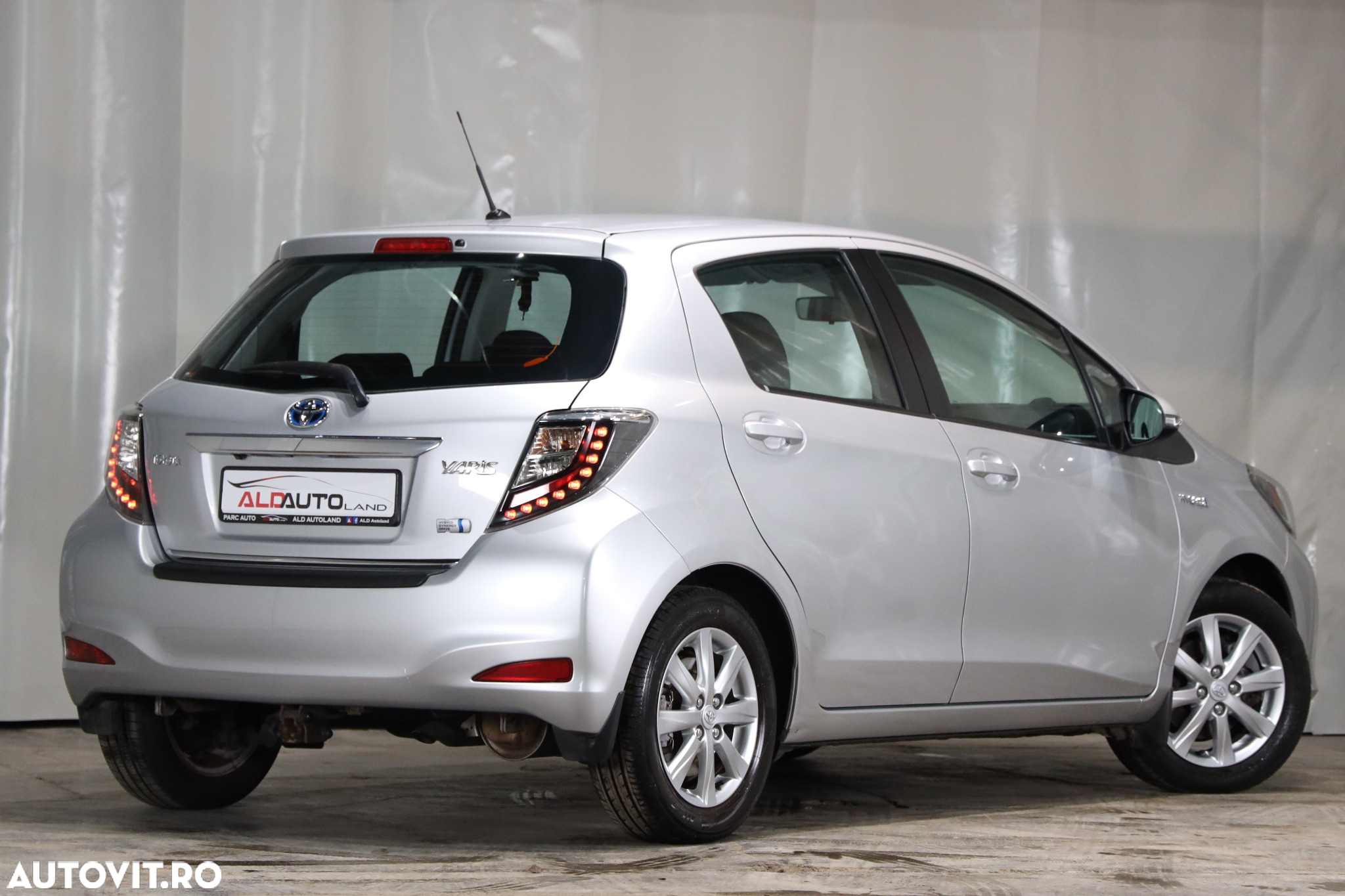 Toyota Yaris - 2