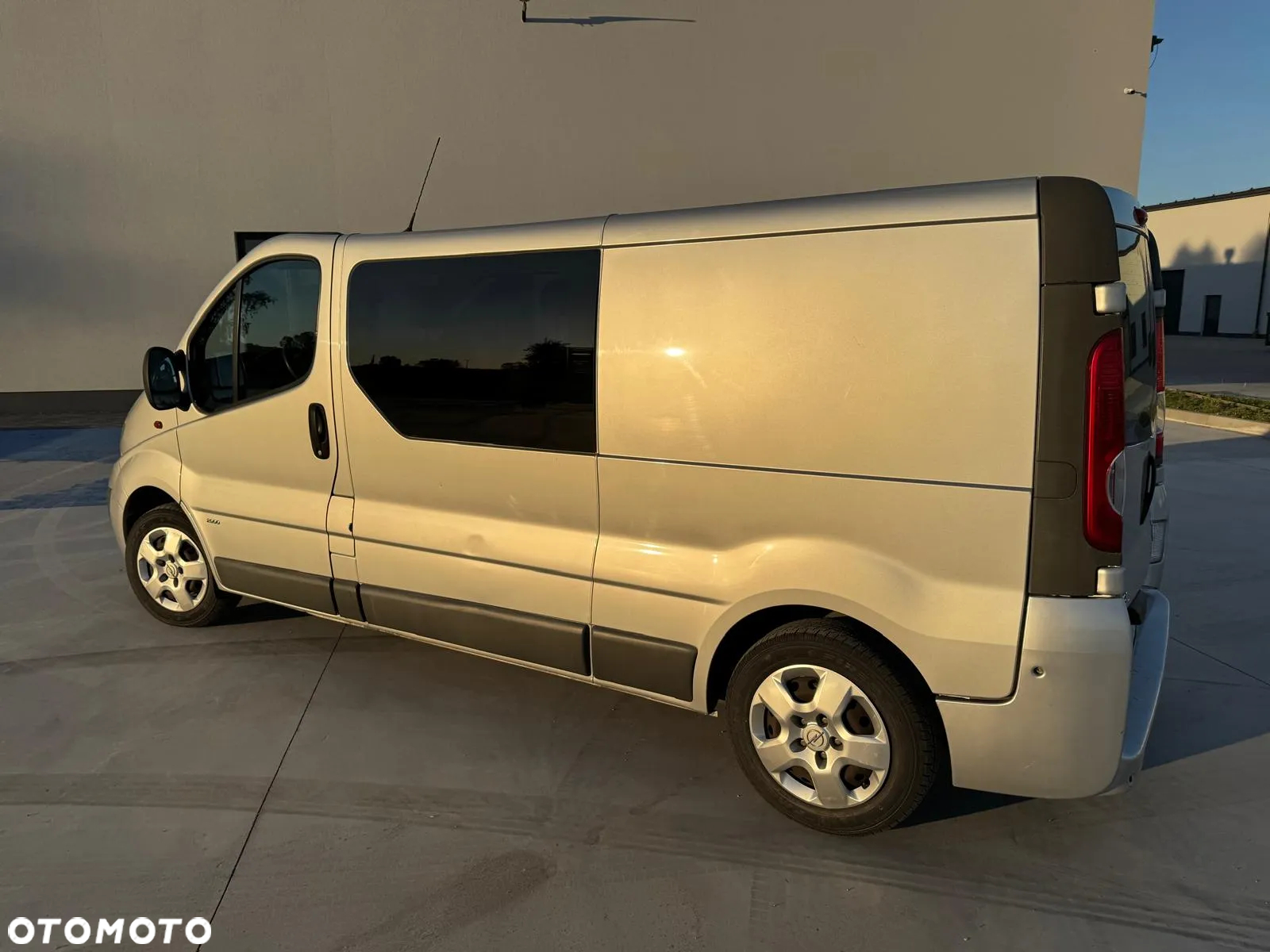 Opel Vivaro 2.0 CDTI L2H1 Easytronic - 4