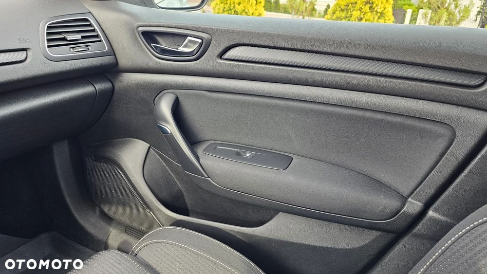 Renault Megane 1.2 Energy TCe Intens - 15