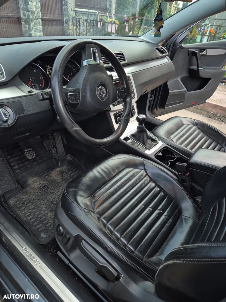 Volkswagen Passat 2.0 TDI BlueMotion Tehnology Comfortline - 8