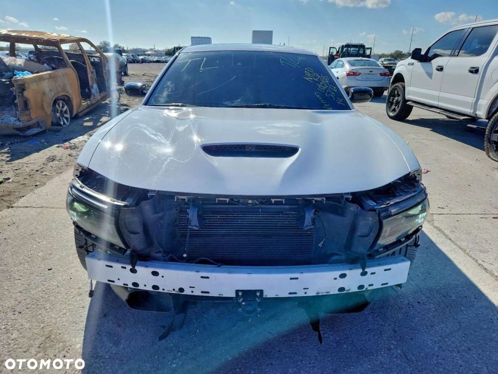 Dodge Charger - 6