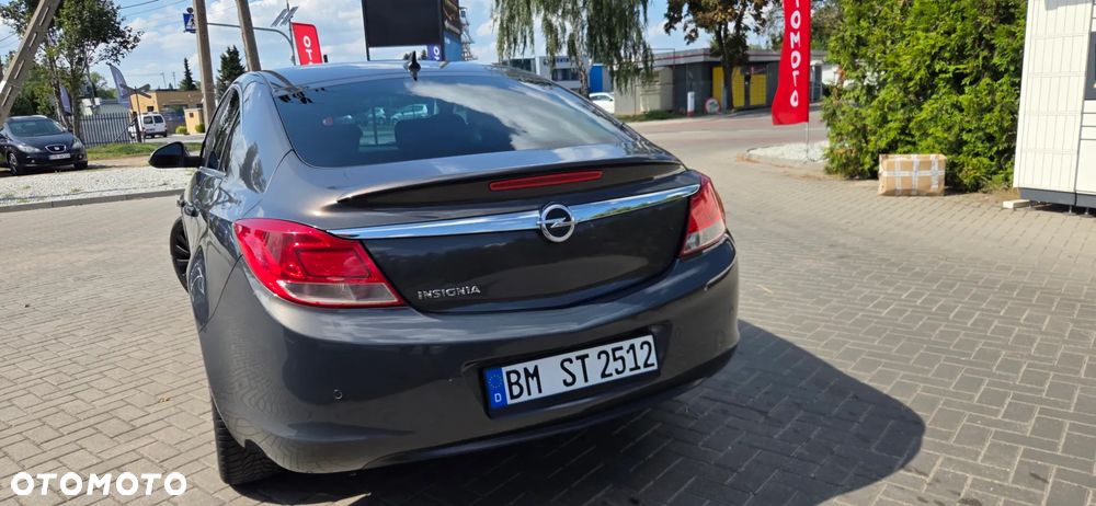 Opel Insignia 1.8 Design Edition - 8