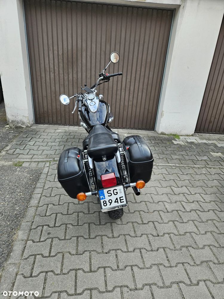 Suzuki Intruder - 5