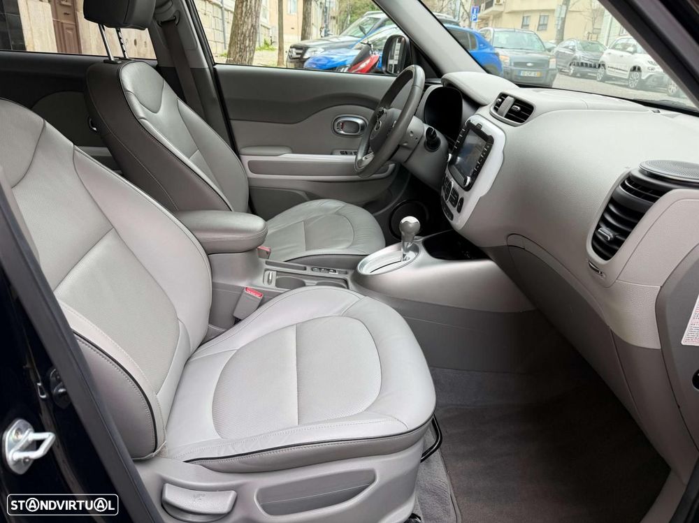 Kia e-Soul EV 30kWh - 15