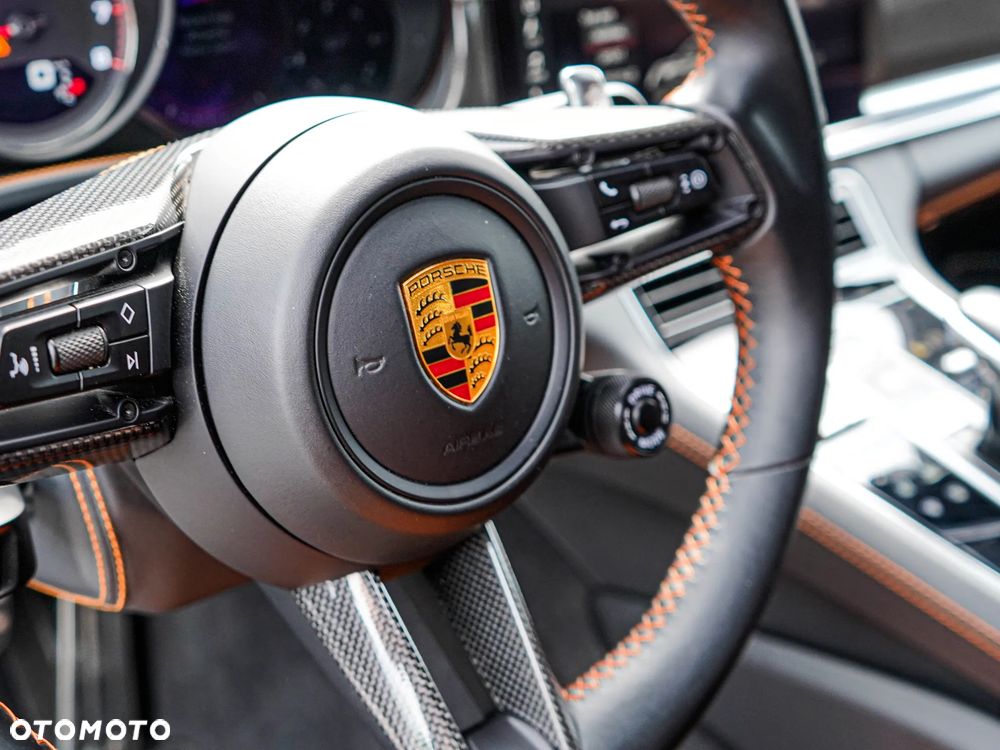 Porsche Panamera Turbo S - 11