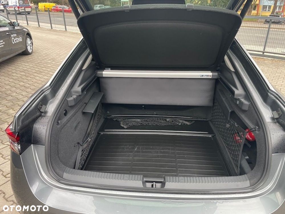 Skoda Superb 2.0 TDI SCR 4x4 Edition 130 DSG - 6