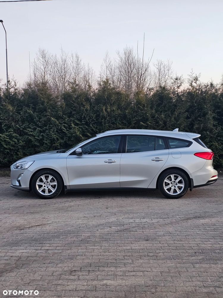 Ford Focus 1.5 EcoBlue Start-Stopp-System COOL&CONNECT - 4